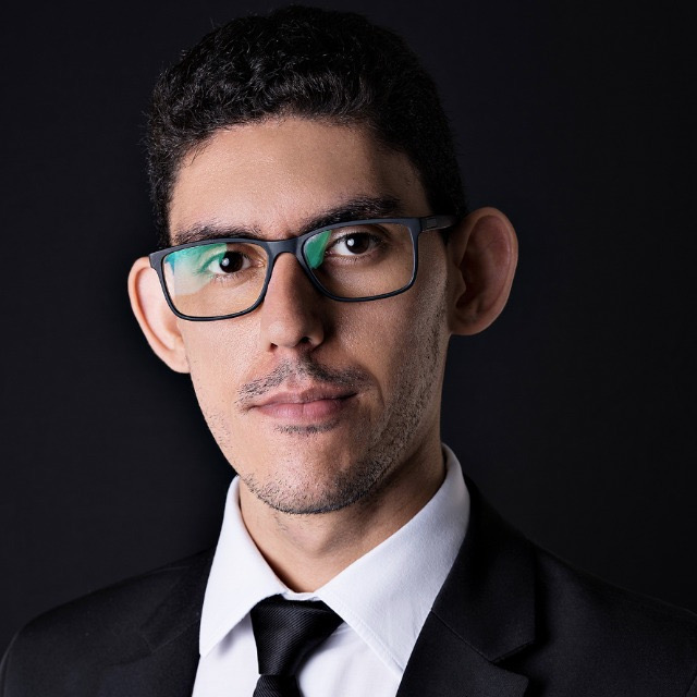Dr. Edson Vitor Couto Pereira
