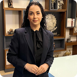 Dra. Ana Paula Sanches Menezes